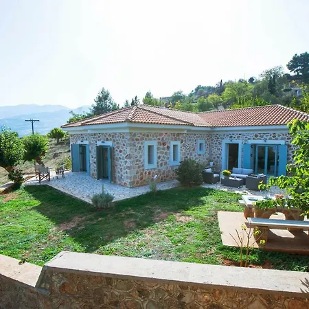 Serenis Villa