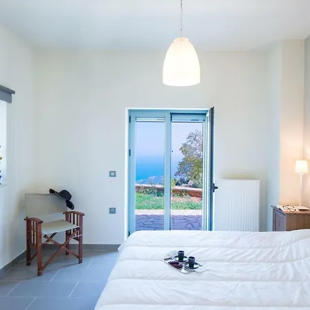 Villa Serenis *