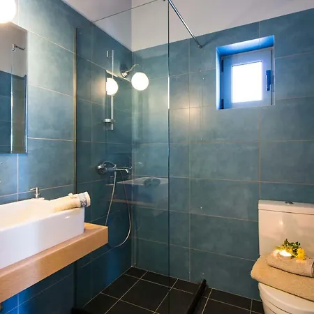 Serenis Villa Porovitsa